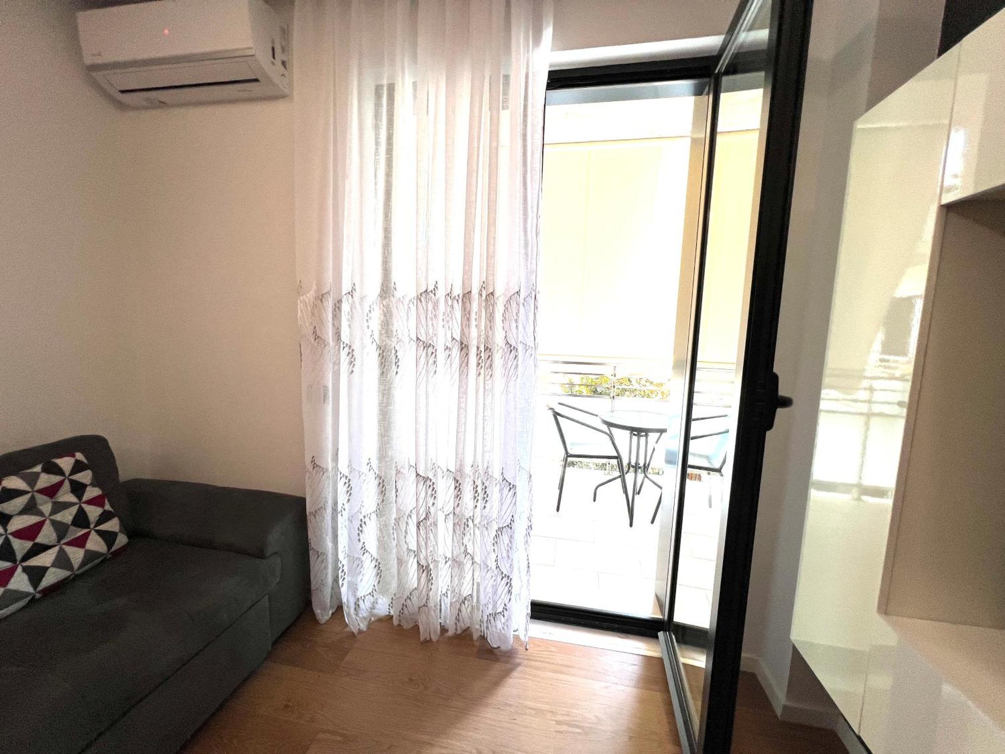 Downtown Grand Comfort Tirana Exterior photo