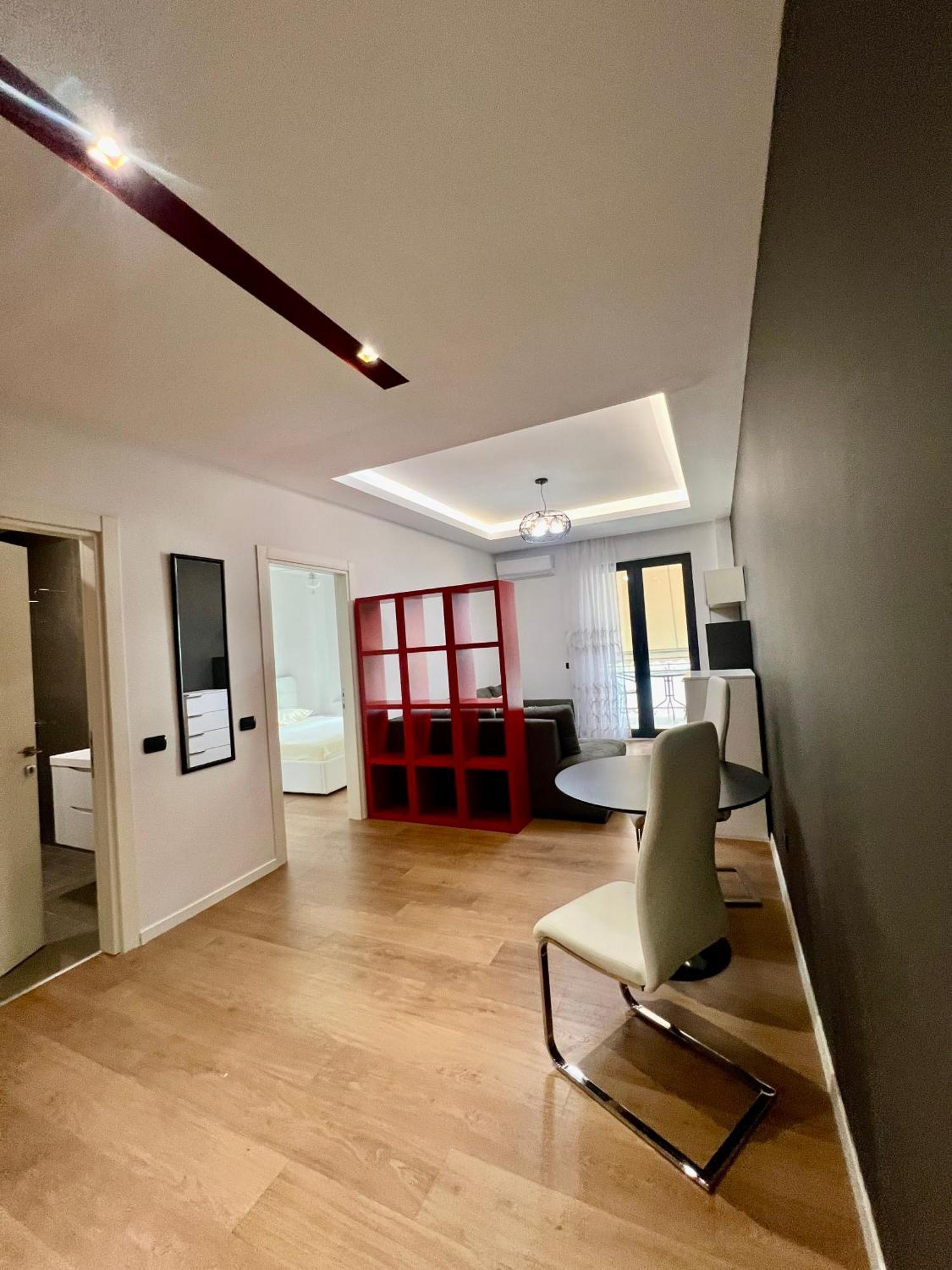 Downtown Grand Comfort Tirana Exterior photo